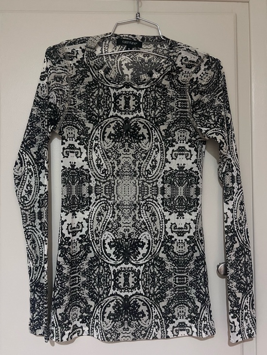Karen Kane Tops - Karen Kane Black & White Printed Long Sleeve Top medium